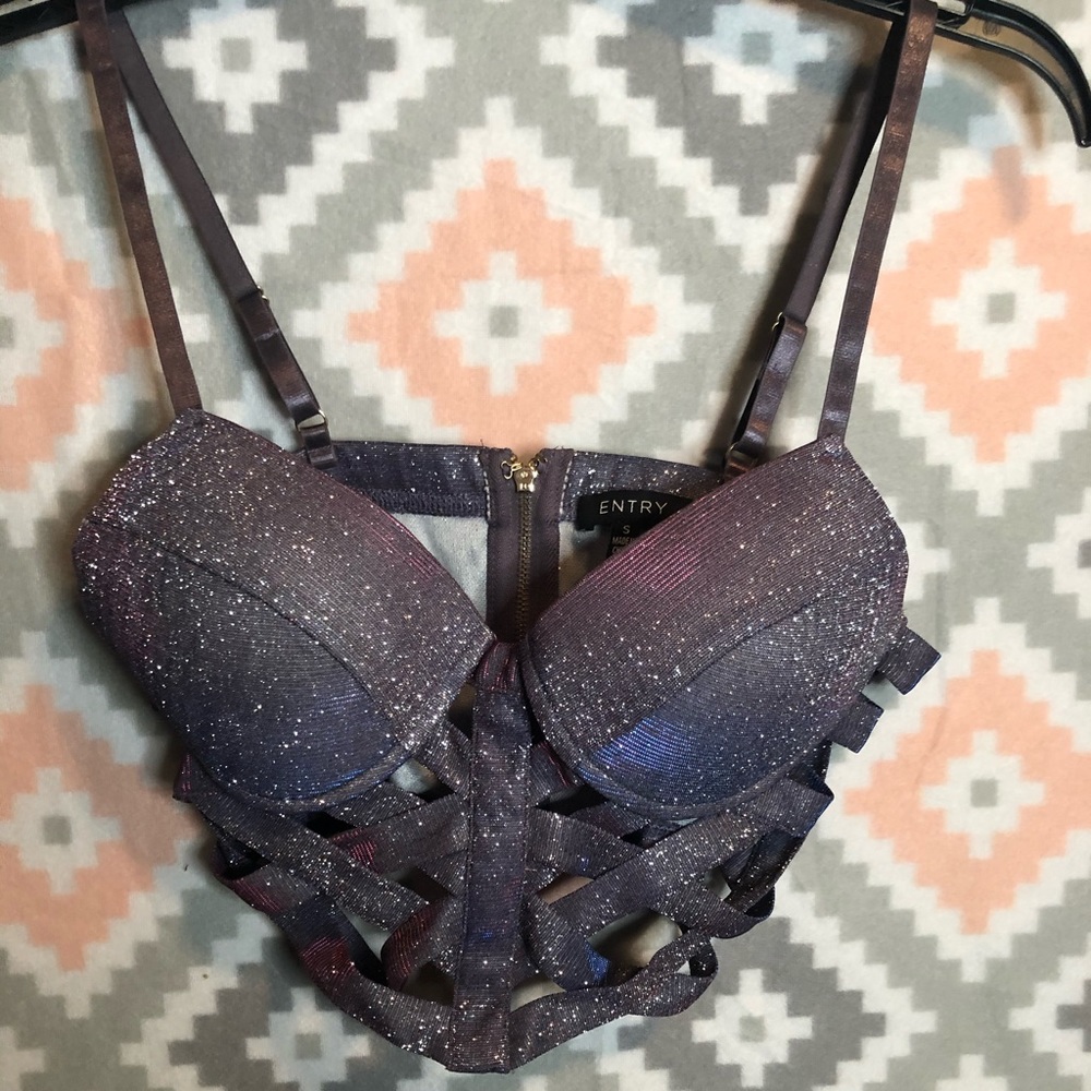 Stylish Glitter Cut-out Crop Top